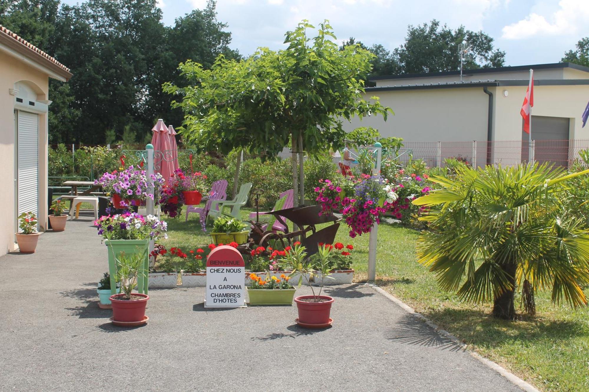 B&B La Garona Saint-Nicolas-de-la-Grave Kültér fotó