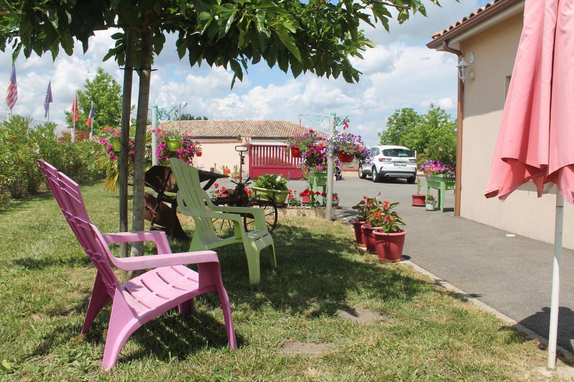 B&B La Garona Saint-Nicolas-de-la-Grave Kültér fotó